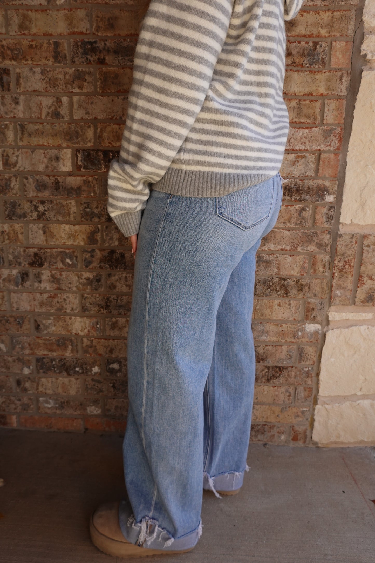 Stretchy Wide Leg Cuffed Jeans